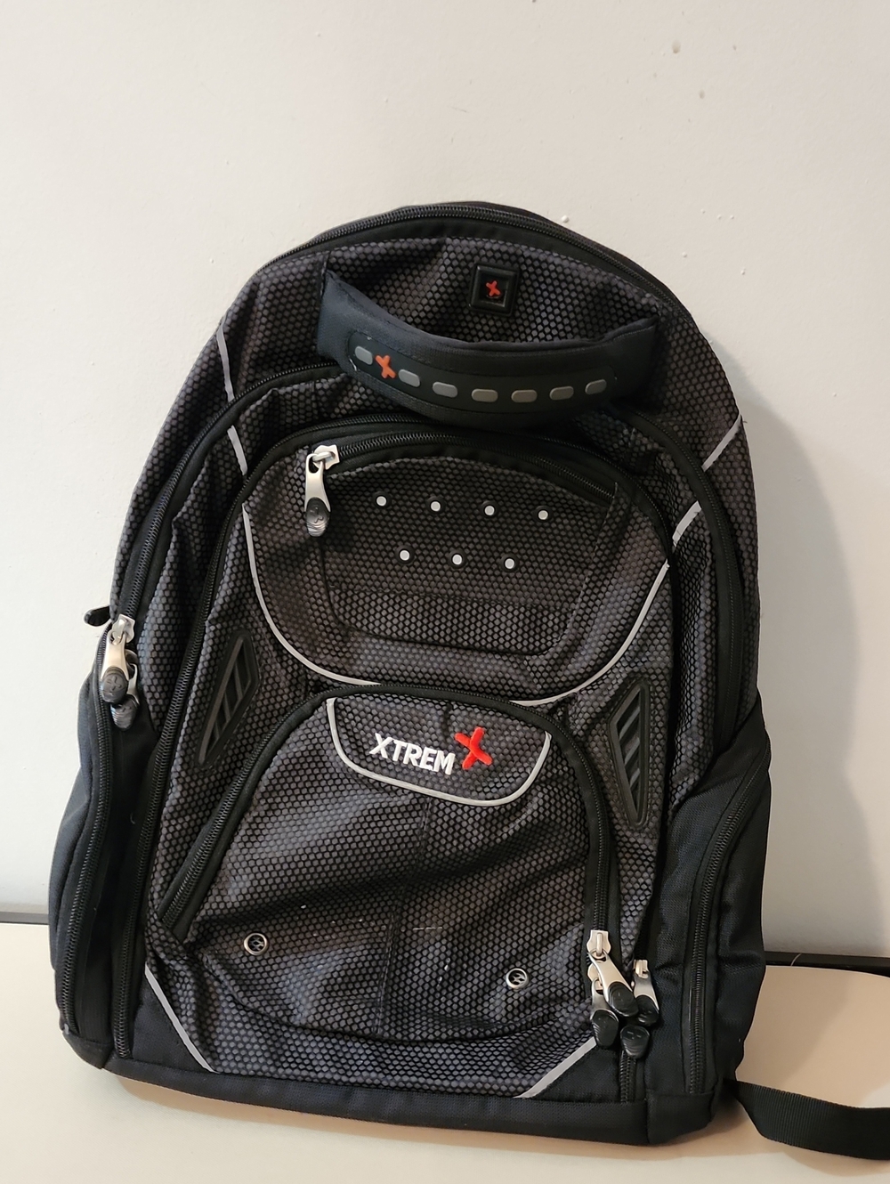 Black Men’s Backpack — Everyday Commuter & Travel Pack